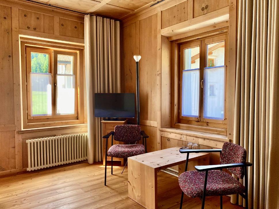 Hotel Central La Fainera Superior Valchava Экстерьер фото